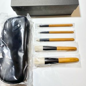 Koyudo Yoshiki brush set gift box